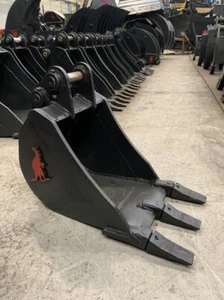 General Purpose Trenching Bucket 300 mm wide suit 1.5, 1.7, 1.8 ton Excavator - Picture 1 of 8