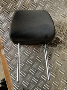 2010 Skoda Yeti Drivers Or Passenger Front Headrest - Picture 1 of 2