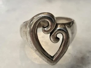 James Avery Sterling Silver Mother's Love Heart Ring Size 8 - Picture 1 of 6