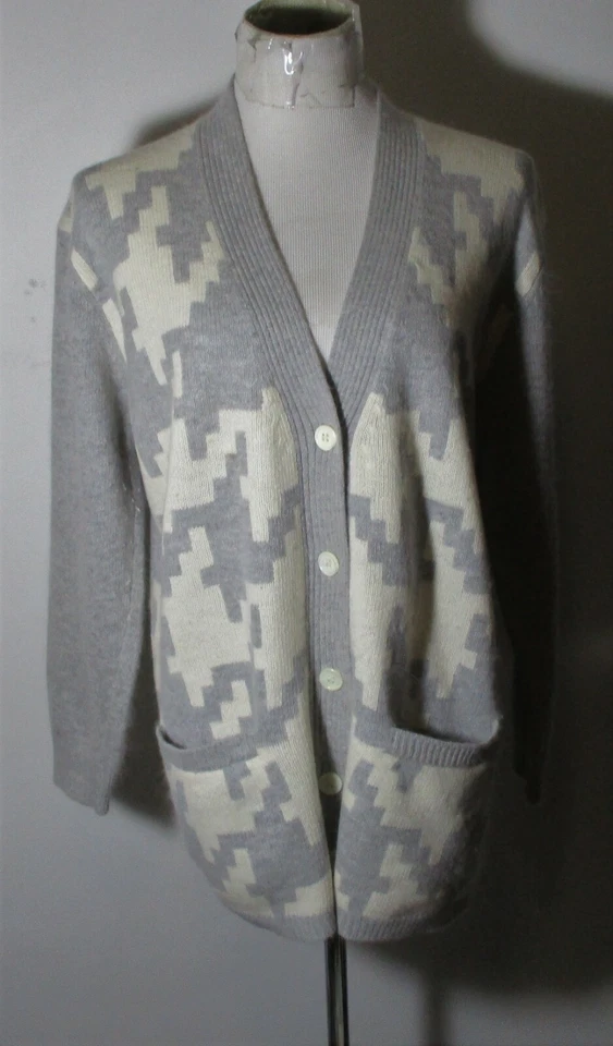 Angora VALERIE STEVENS Gray Angora Rabbit Hair Blend Cardigan Sweater Size PS - Image 1 of 4