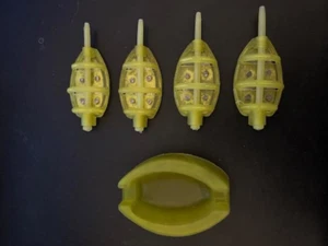 4 IN 1 INLINE METHOD FEEDERS + MOULD 2 x 20g 2 x 30g CARP FISHING TACKLE. - Picture 1 of 3
