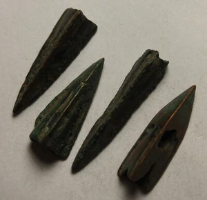 1 Rare Genuine ancient bronze Celtic Scythian Greek trilobe arrowhead 4 Cent. BC - Picture 1 of 4