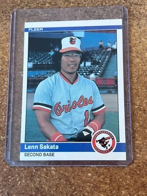 1984 Fleer Baseball # 19 Lenn Sakata - Image 1 of 2
