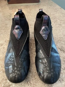 Adidas Freak Three Stipe Life Boys Size 4 1/2 Football Cleats Black - Picture 1 of 12