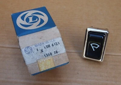 Lucas Windscreen Wiper Switch – Leyland possibly Austin, Morris, Riley, Wolseley - Image 1 of 4