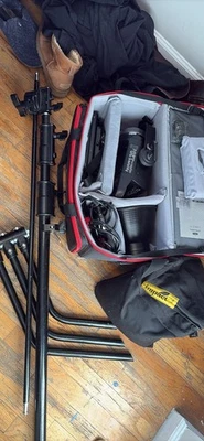 NUEVO Aputure Light Storm LS C120D II LED Luz de Video con Estuche de Transporte Original Foto 1 de 2