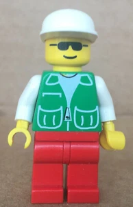 LEGO ®-Minifigur Town Jacket Green Sonnenbrille aus Set 3226 4254 2907 - pck025 - Picture 1 of 3
