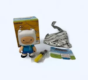 Kidrobot Finn with Sword Vinyl Figure - Adventure Time Series 1 OPEN BOX - Picture 1 of 3