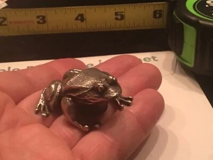 AUTHENTIC VINTAGE STERLING SILVER SOLID FROG MINIATURE BY S.KIRK & Son - Picture 1 of 12