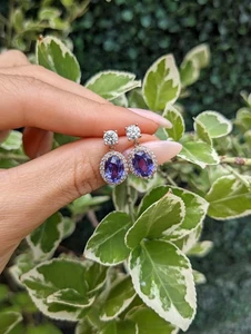 Pendiente de diamantes de zafiro azul natural de corte ovalado de 3,80 quilates de oro blanco real de 14 quilates - Imagen 1 de 3