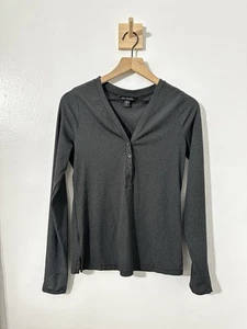 Athleta Uptempo Ribbed Long Sleeve Charcoal Gray Henley Top SP - Picture 1 of 5