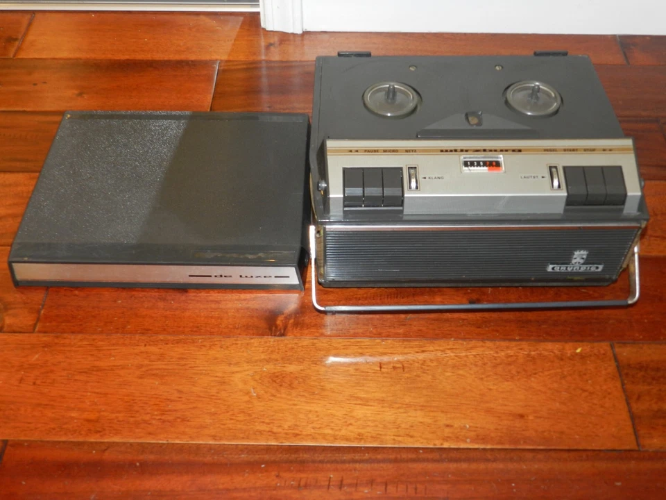 RARE GRUNDIG WURZBURG DE LUXE Reel To Reel Tape Recorder - Image 1 of 4