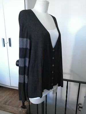 Cárdigan Eileen Fisher Gris Carbón Rayas Cuello en V Botón Frontal Suéter XL Foto 1 de 4