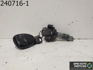 OEM 2000 Chevrolet Suburban 5.3L IGNITION SWITCH LOCK CYLINDER 2 KEYS - Picture 1 of 6