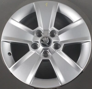 1x Alufelge 16 Zoll Skoda Yeti 5L 7Jx16 ET45 5L0601025M (1) - Bild 1 von 2