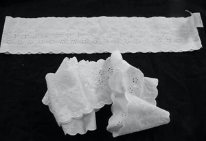 2 PC DAN RIVER COTTON-POLY EYELET PILLOW CASE TRIM EDGE - Picture 1 of 5