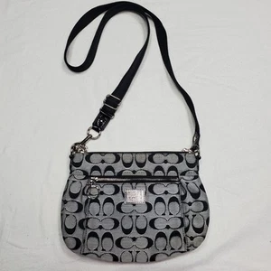 Coach Poppy Signature C Crossbody Bag Black Gray Jacquard Adjustable Strap Purse - Picture 1 of 18