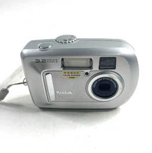 Kodak Easy Share CX7300 Digitalkamera silber 3,2 Megapixel - Bild 1 von 7