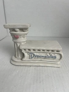 Pilastro piedistallo a colonna Dreamsicles con cuori - Foto 1 di 6