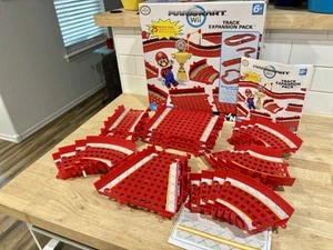 K’NEX Nintendo Super Mario Kart Wii Expansion Pack Set MarioKart Cart TRACK ONLY - Picture 1 of 13
