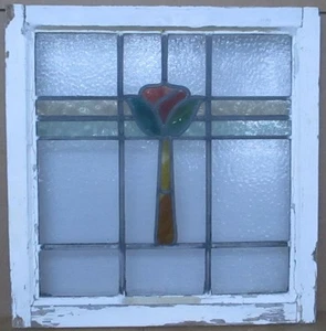 PRETTY FLORAL OLD ENGLISH LEADED STAINED GLASS WINDOW 24.25" X 22.5" - Imagen 1 de 3