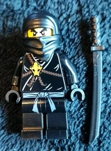 LEGO NINJAGO Cole Minifigure - The Golden Weapons Sword Black njo0006 2011 - Picture 1 of 3