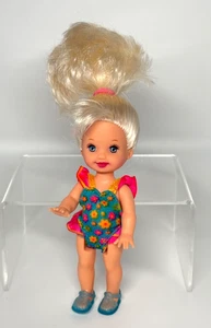 Barbie Baby Sister Doll Pool Fun Kelly 1996 con traje de baño y zapatos - Imagen 1 de 11