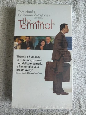 The Terminal (VHS 2004) Late Era Tape Tom Hanks Catherine Zeta-Jones Shrink Wrap - Image 1 of 3