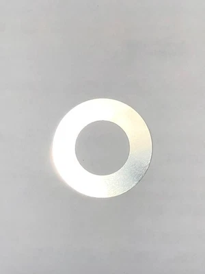 Cuña espaciadora de cojinete de rueda Eastern Single de 0,002" para Harley Davidson Foto 1 de 2