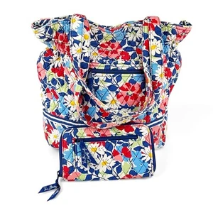 Vera Bradley SET BESTEHEND AUS 2 - PENSIONIERT Sommerhaus Beuteltasche & Geldbörse - Bild 1 von 17