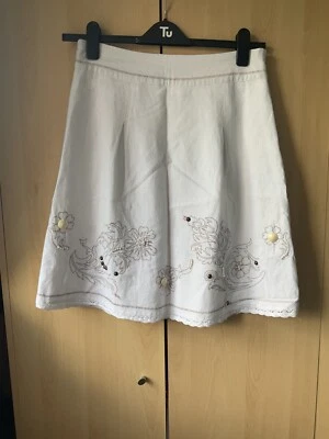 Ladies Evie white linen pretty skirt size 10 vgc - Image 1 of 2