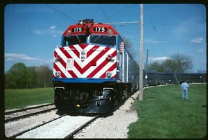 Original Rail Slide - RTA Metra 175+ Mukwongo WI 5-10-1997 - Picture 1 of 1