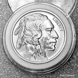 1913 - D Buffalo Nickel Tribute - 1 oz .999 silver round in capsule - Picture 1 of 2