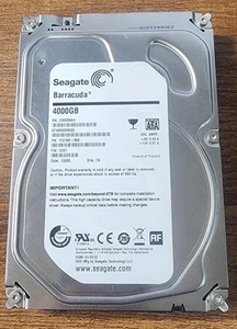 Seagate Barracuda ST4000DM000, 4 To SATA, disque dur de bureau 3,5 pouces - Photo 1/5