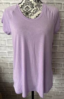 NWT REEBOK light purple short sleeve pullover shirt, Size M - Image 1 of 4