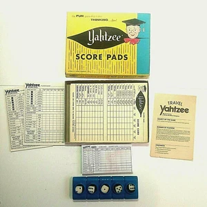 Almohadillas de puntuación Yahtzee 1956 de colección con instrucciones de viaje Yahtzee 1984, almohadillas MB dados - Imagen 1 de 9