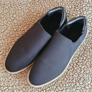 Mee Too Haze Womens Slip On Black Loafers - Picture 1 of 16