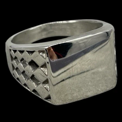 ANELLO UOMO FRONTE SQUADRATO COLOR ARGENTO IN ACCIAIO INOX DI MISURA 30 ITALIANA - Immagine 1 di 4