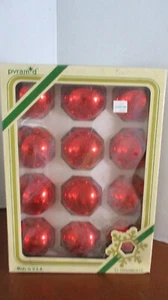 Vintage PYRAMID~ Set of 12 Red GLASS BALL Christmas Ornaments - Picture 1 of 2