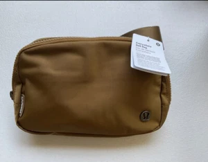 BNWT 🍋 LULULEMON  Everywhere Belt Bag Burnt Caramel Fanny Pack SHIPS FAST - Picture 1 of 2