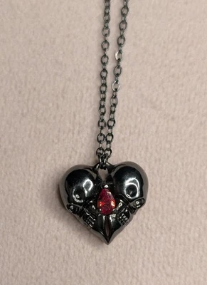 COLLAR VANCARO Gunmetal Gótico Rojo Estrás Calavera Corazón 21 1/2” (K527) GÓTICO Foto 1 de 4