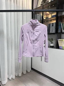 Lululemon Women’s Zip Up Jacket - Picture 1 of 2