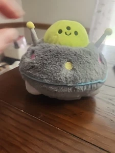 Squishable Mini Celestial UFO Alien 9 Zoll Plüschtier Stofftier Spielzeug OHNE ETIKETT - Bild 1 von 3