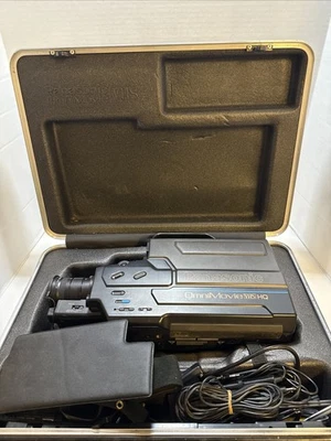 Panasonic PV-320D OmniMovie VHS AF CCD Video Camera. Case. Untested No Battery - Image 1 of 4