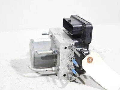 2017-2023 TESLA MODEL 3 ANTI LOCK ABS MOTOR PUMP CONTROL MODULE OEM 🚗 36K - Image 1 of 4