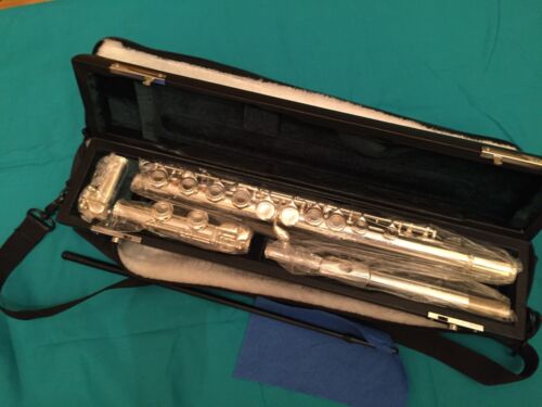 Chambord Student Model Flute with Two Foot Joints-D Foot and C Foot-Brand New!