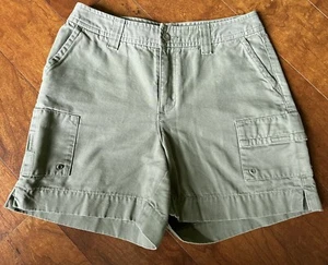 Women's Size 4 Cargo Style Shorts St John's Bay Green With Pockets - Picture 1 of 2
