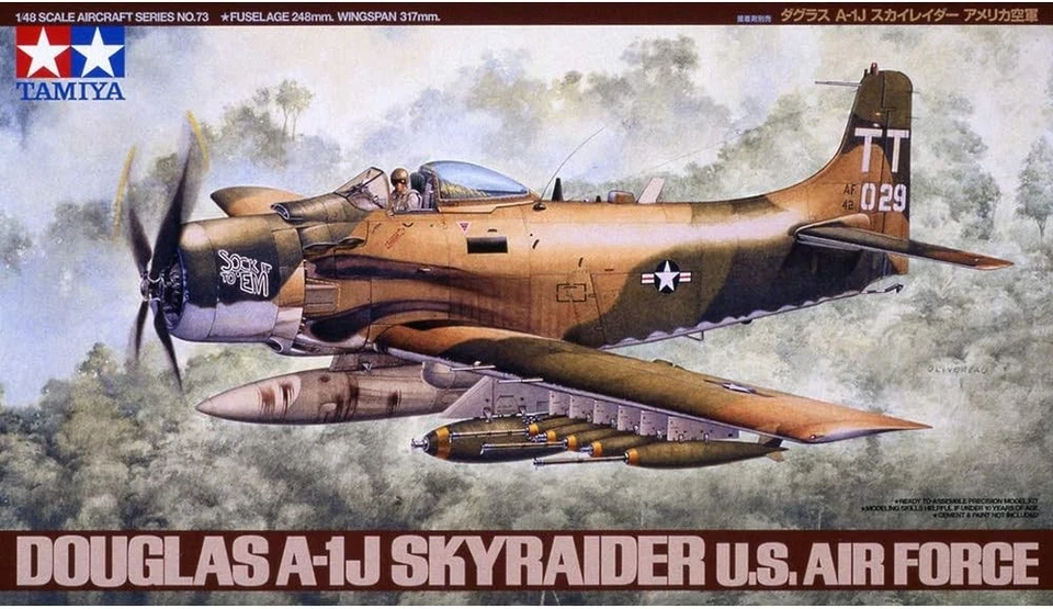 TAMIYA 1/48 Masterpiece No.73 DOUGLAS A-1J SKYRAIDER U S AIR FORCE 61073 JAPAN81