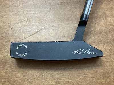 RARE HANDMADE MILLED MAXFLI TAD MOORE TM-16 Cavity Blade Carbon Steel Putter - Image 1 of 4