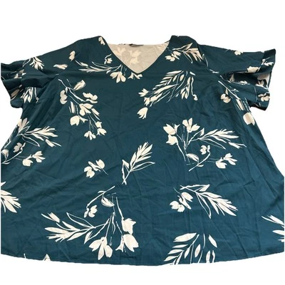 Top 26 de mujer BloomChic boho chic azul azulado floral cuello en V túnica cómoda Foto 1 de 4